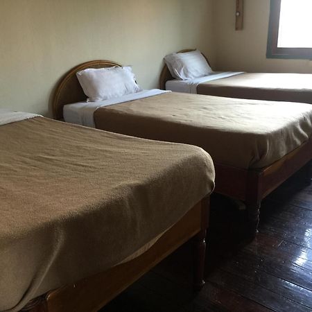 Vanvisa Guesthouse Λουάνγκ Πραμπάνγκ Εξωτερικό φωτογραφία