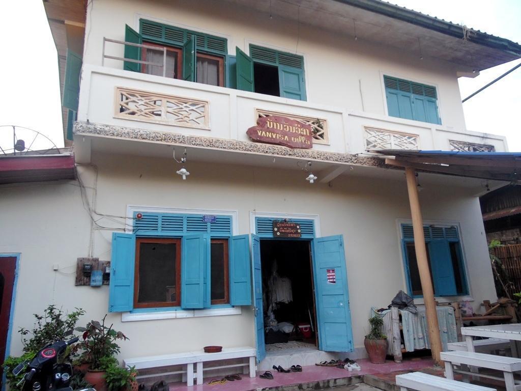 Vanvisa Guesthouse Λουάνγκ Πραμπάνγκ Εξωτερικό φωτογραφία