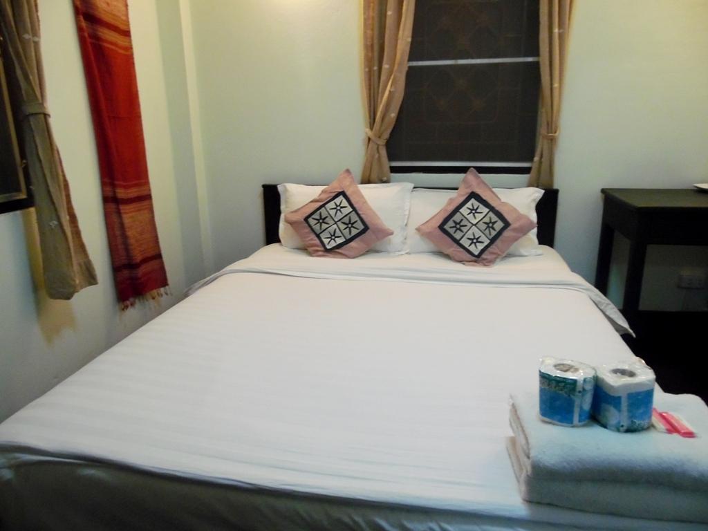 Vanvisa Guesthouse Λουάνγκ Πραμπάνγκ Εξωτερικό φωτογραφία